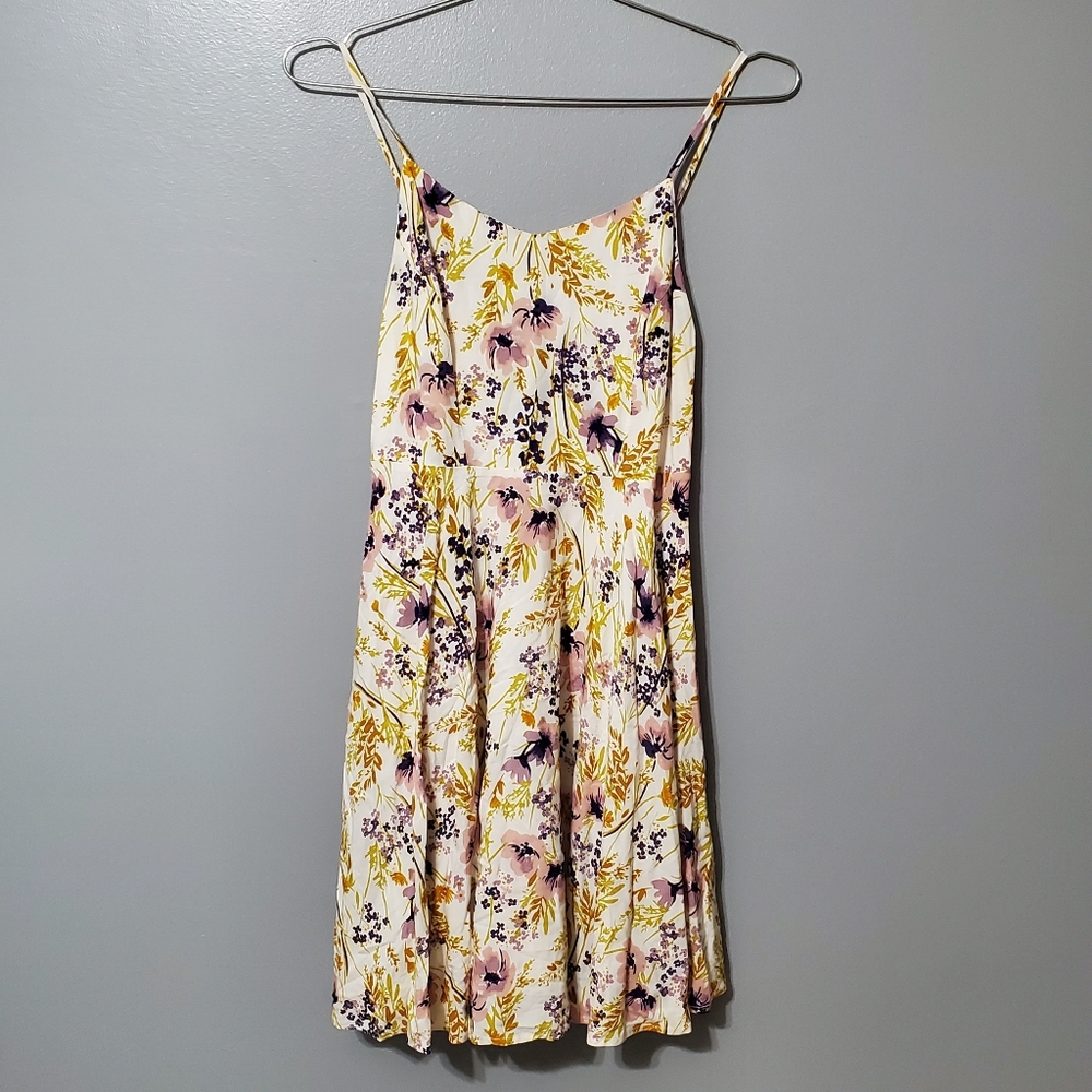 Old Navy Cream Fit and Flare Floral Sun Dress Women's Size Small
